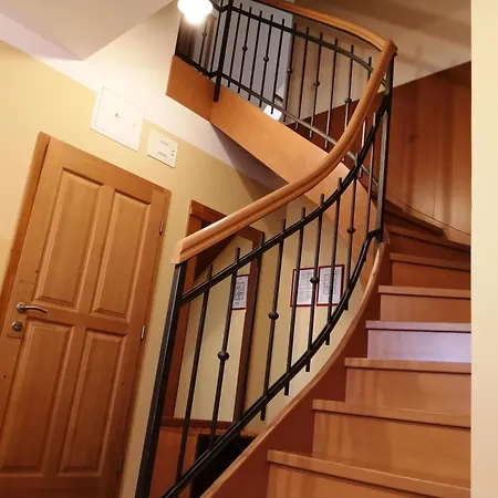 Apartmaji Svetinje *