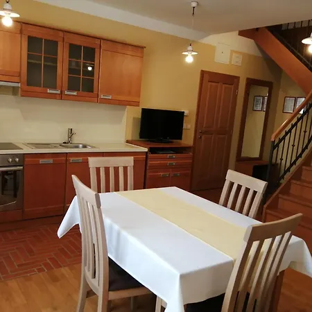 Apartmaji Svetinje